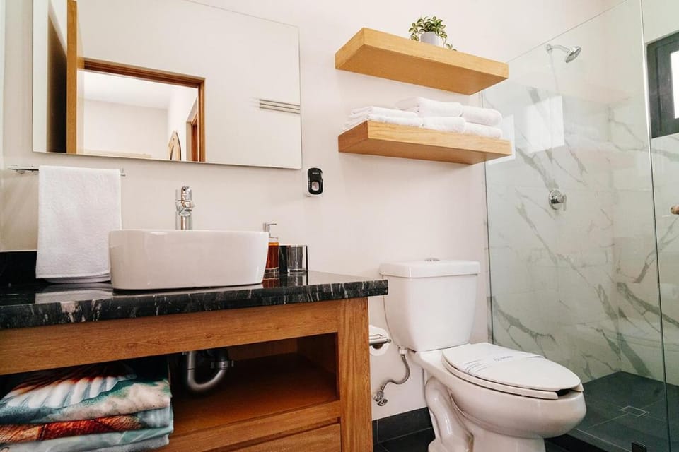 Shower, Toilet, Bathroom