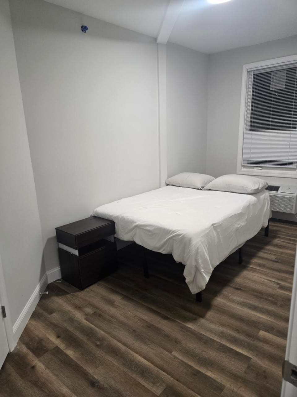Warren Clifford Apartment in Boston