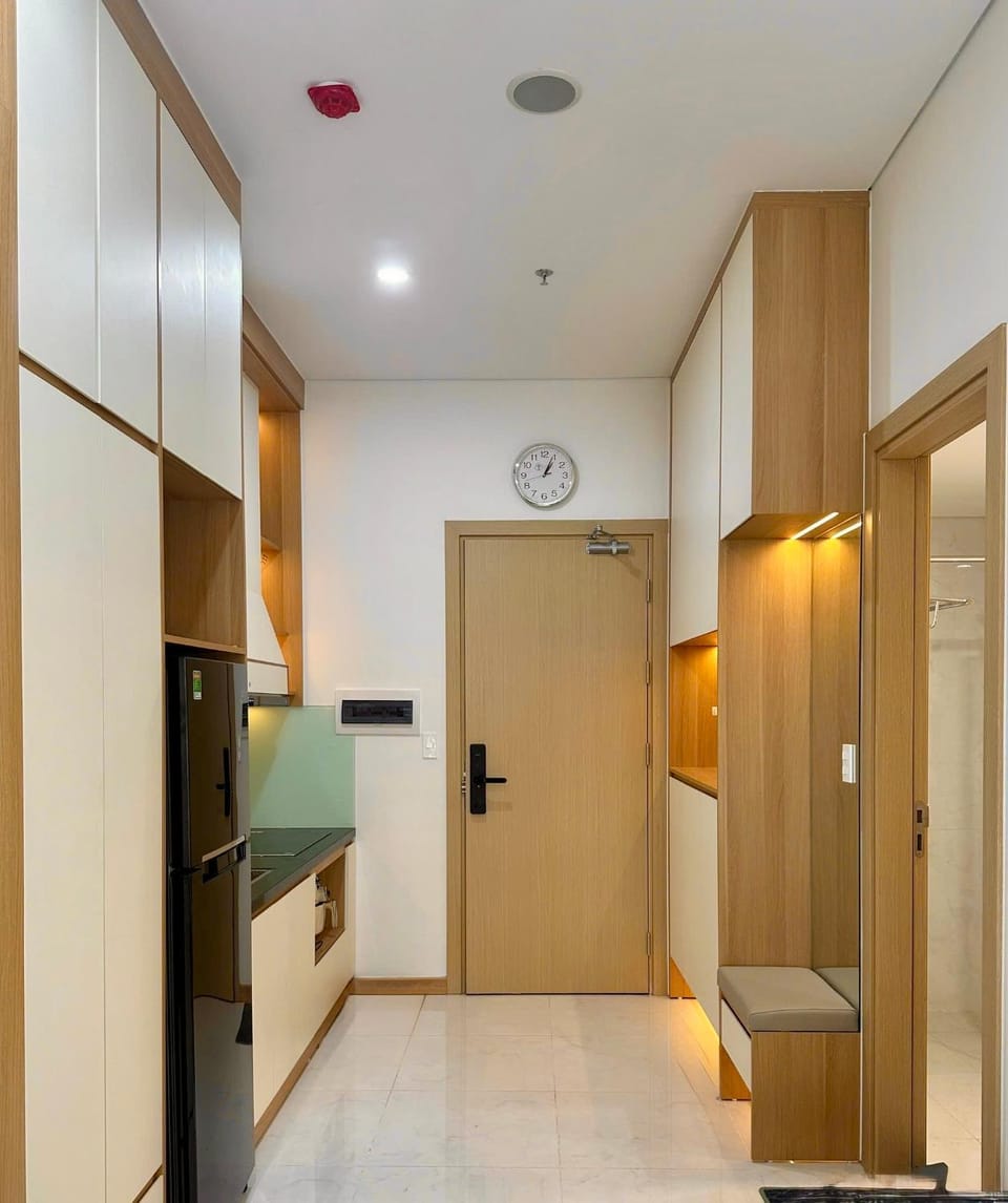 Căn hộ studio khép kín đầy đủ tiện nghi Apartment in Vietnam