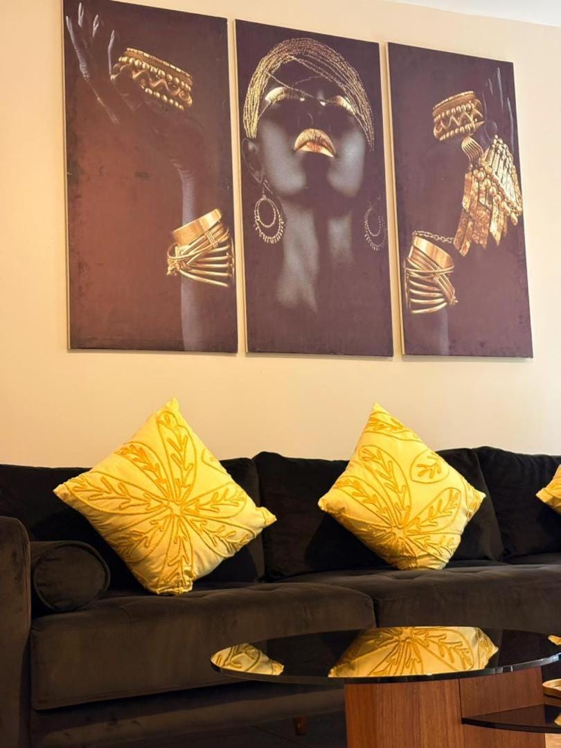 Wild Oliver -Urban Oasis Self Catering Apartment in Windhoek
