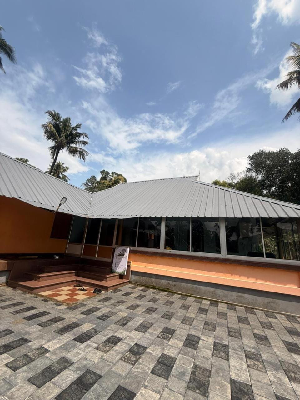 Property building, Day