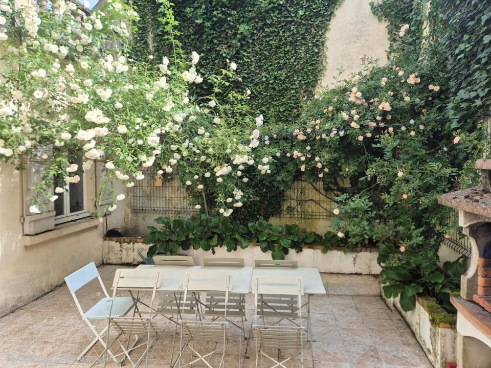 Beautiful family manor house, close to Beauval House in Centre-Val de Loire