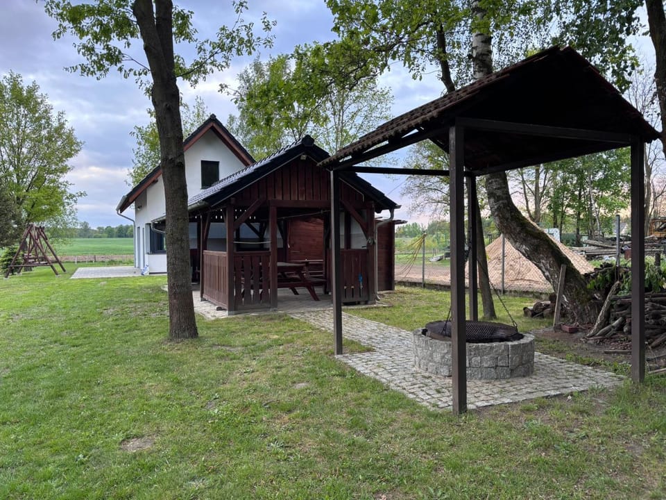 Property building, Natural landscape, Garden