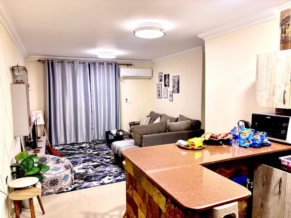 TV and multimedia, Living room, Seating area, air conditioner