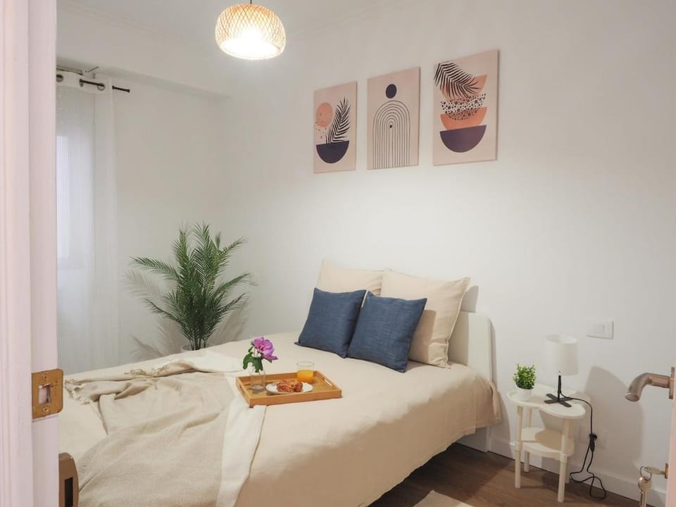 5 bedroom apartment in downtown Lugo Ideal for groups Apartment in Lugo