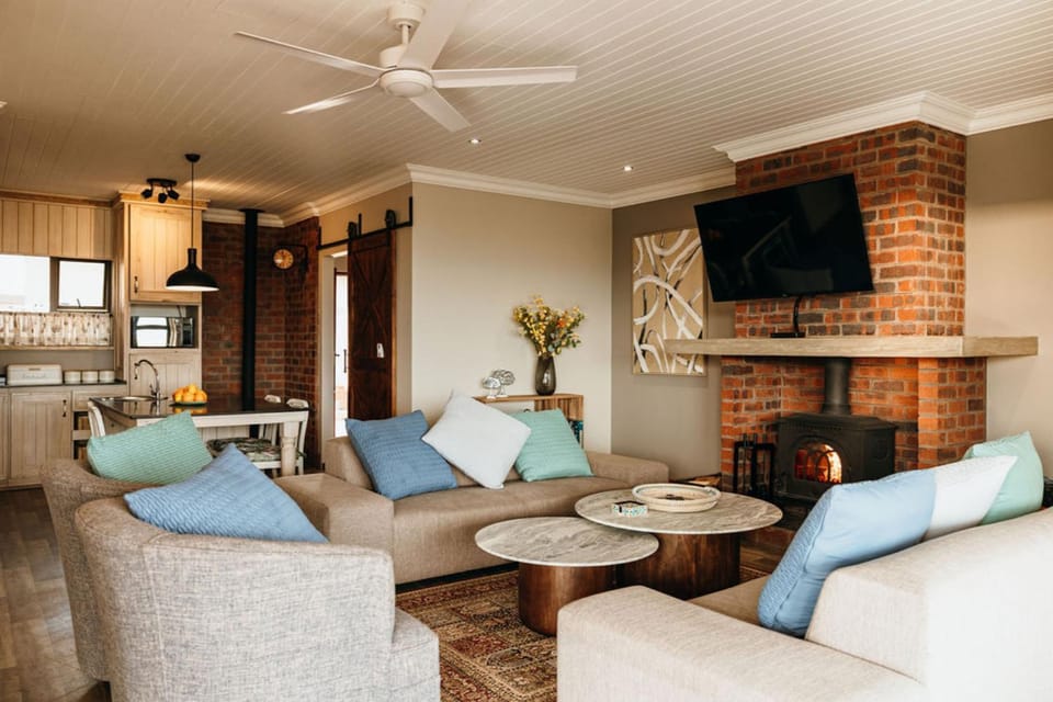 2 Zebra View, Cathkin Estate House in KwaZulu-Natal