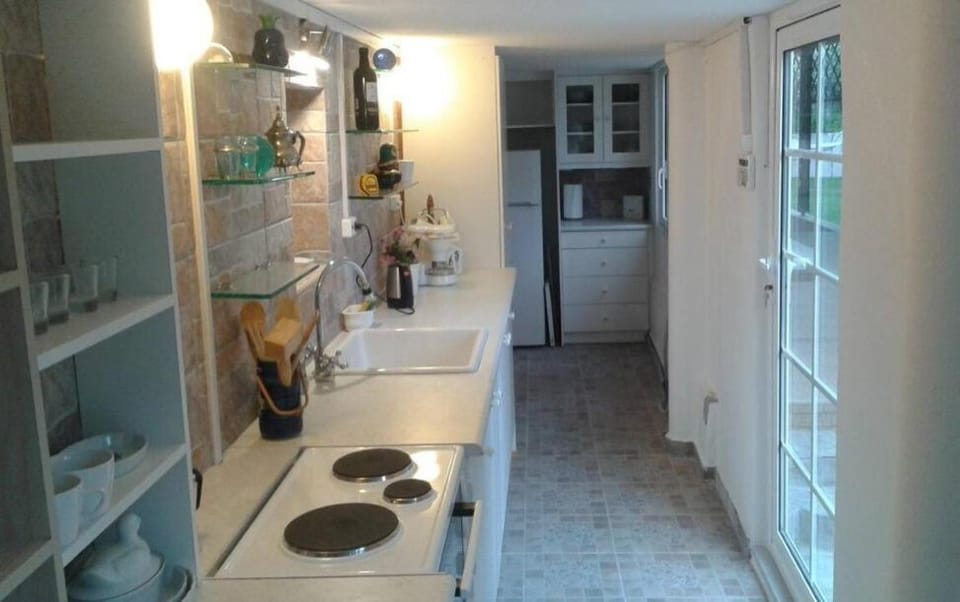 Ariella cosy quiet ground Studio Apartment in Decentralized Administration of Attica