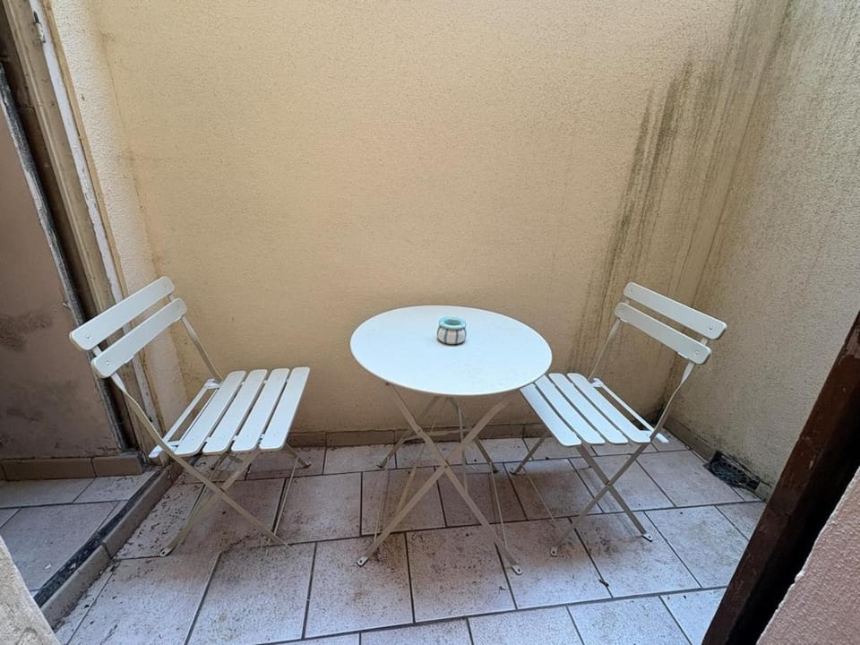 L'Auque l Appartement en Rez-de-Chaussée l Proche Place Soult Apartment in Occitanie