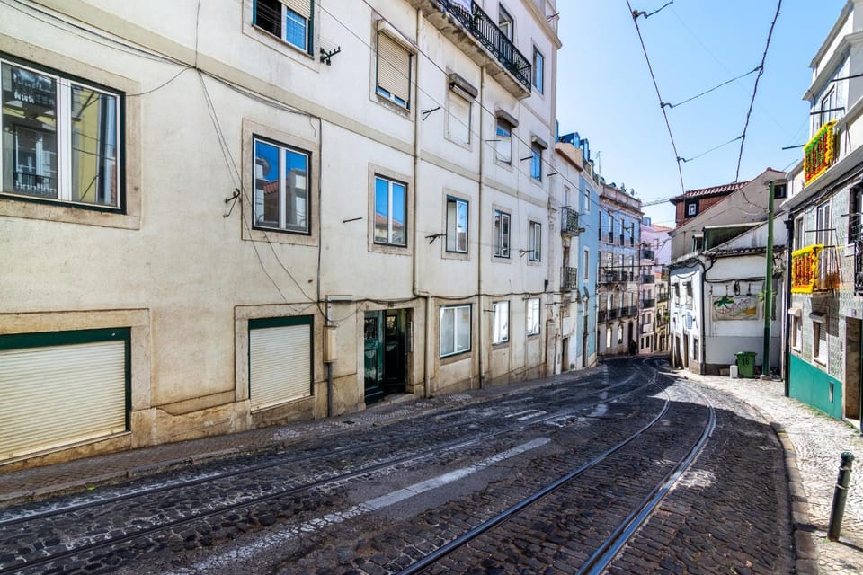 WHome Chic Alfama Flat with Historic Charm Apartment in Lisbon