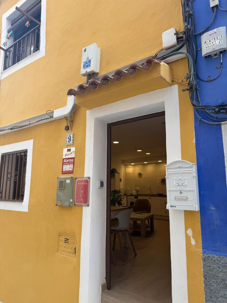 Casa Amarilla House in Villajoyosa