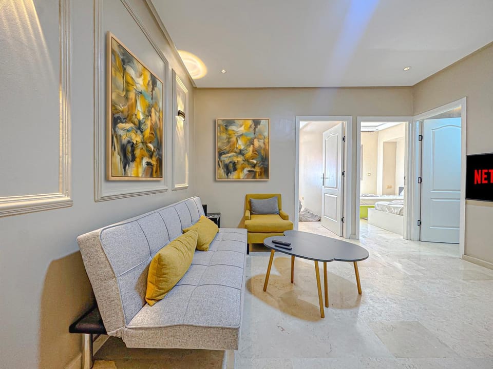 Pearl Home Design and Netflix Apartment in Marrakesh