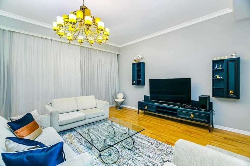 Miras Grand Suite 3-Bedroom Premium Stay Apartment in Baku