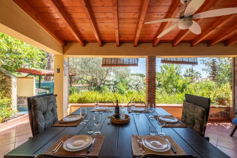 Ampia e Accessoriata-Private garden - 500 meters from the beach Apartment in Costa Rei