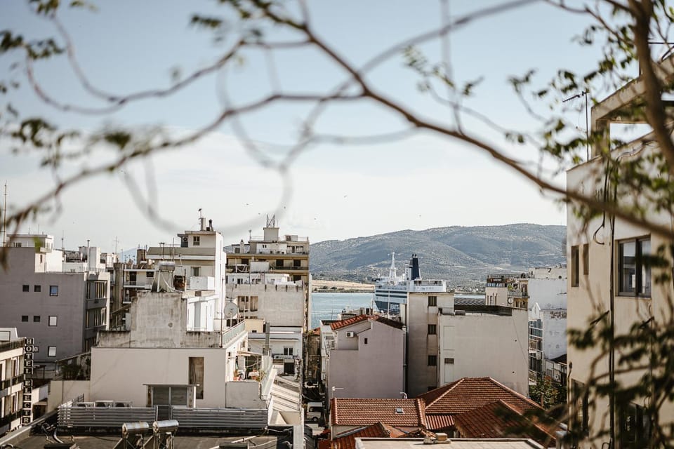 The Grand Terrace - Sea & Pelion View Apartment in Volos