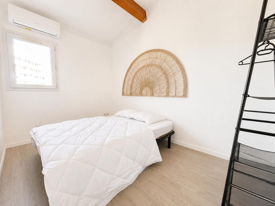 Maison climatisée avec parking privé - 6 Personnes House in Occitanie