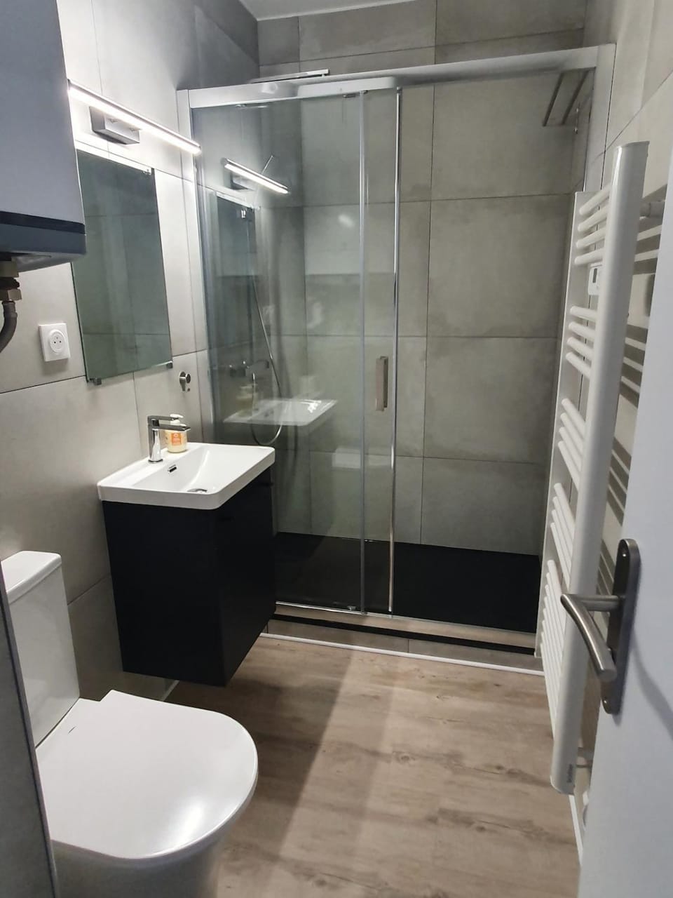 Studio rénové avec soin, à 30m de la plage Apartment in Saint-Jean-de-Monts