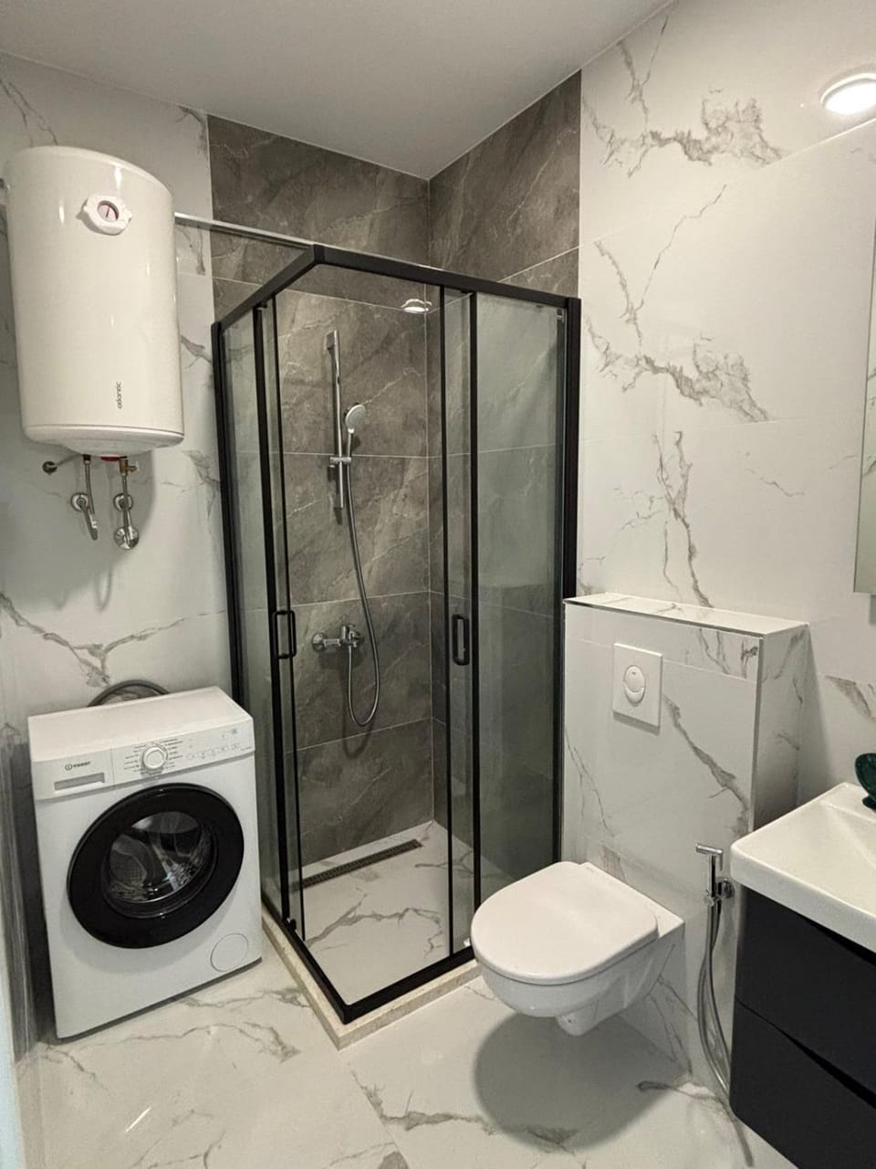 Shower, Bathroom, dryer