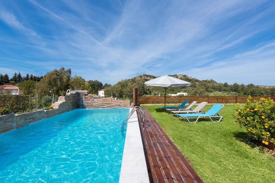 Swimming pool, Swimming pool