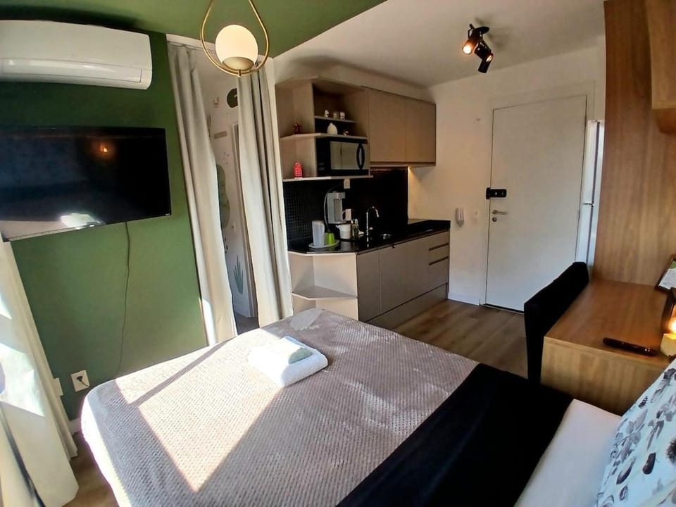 Photo of the whole room, Seating area, Bedroom