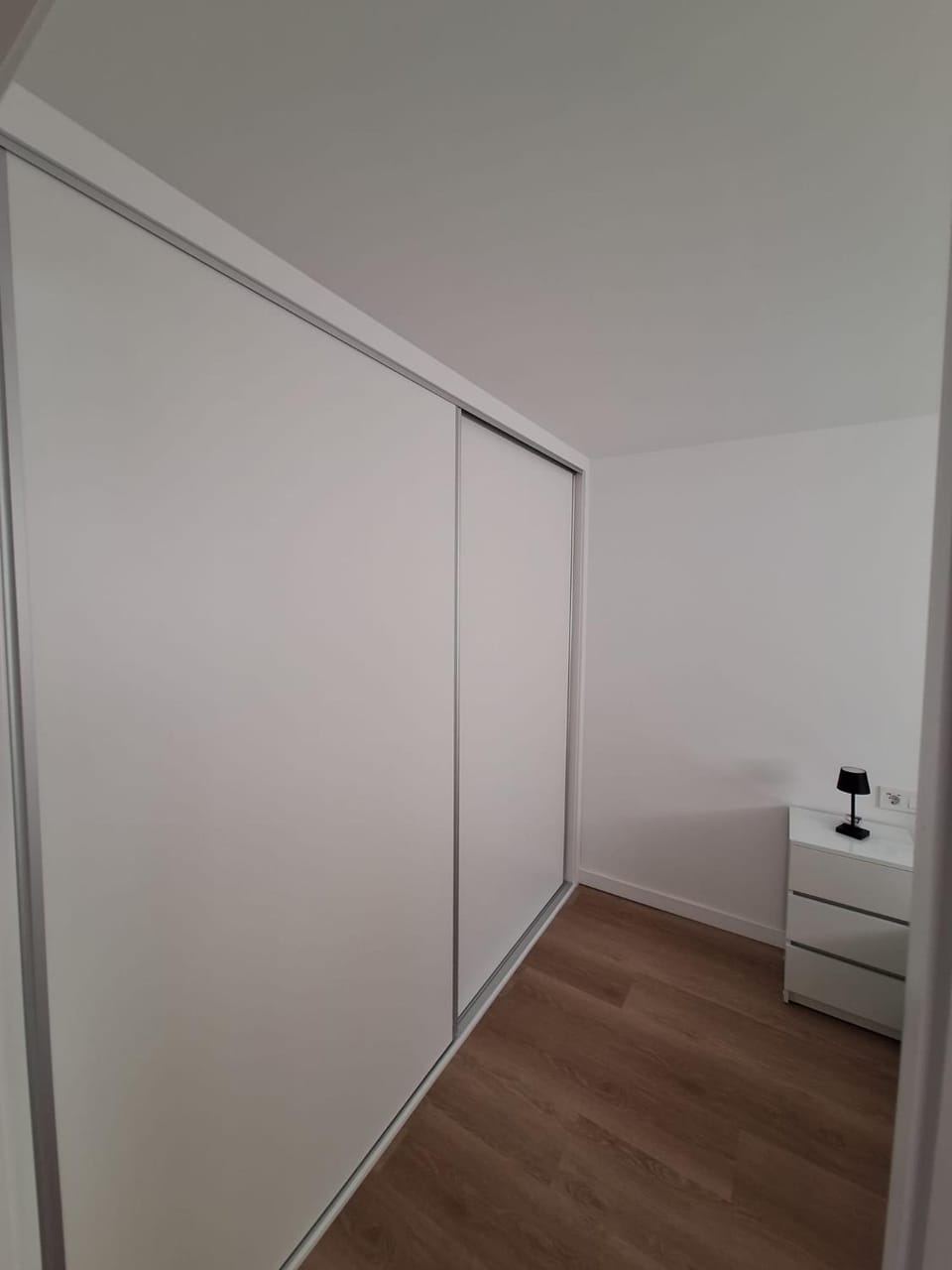 Bedroom, storage, wardrobe
