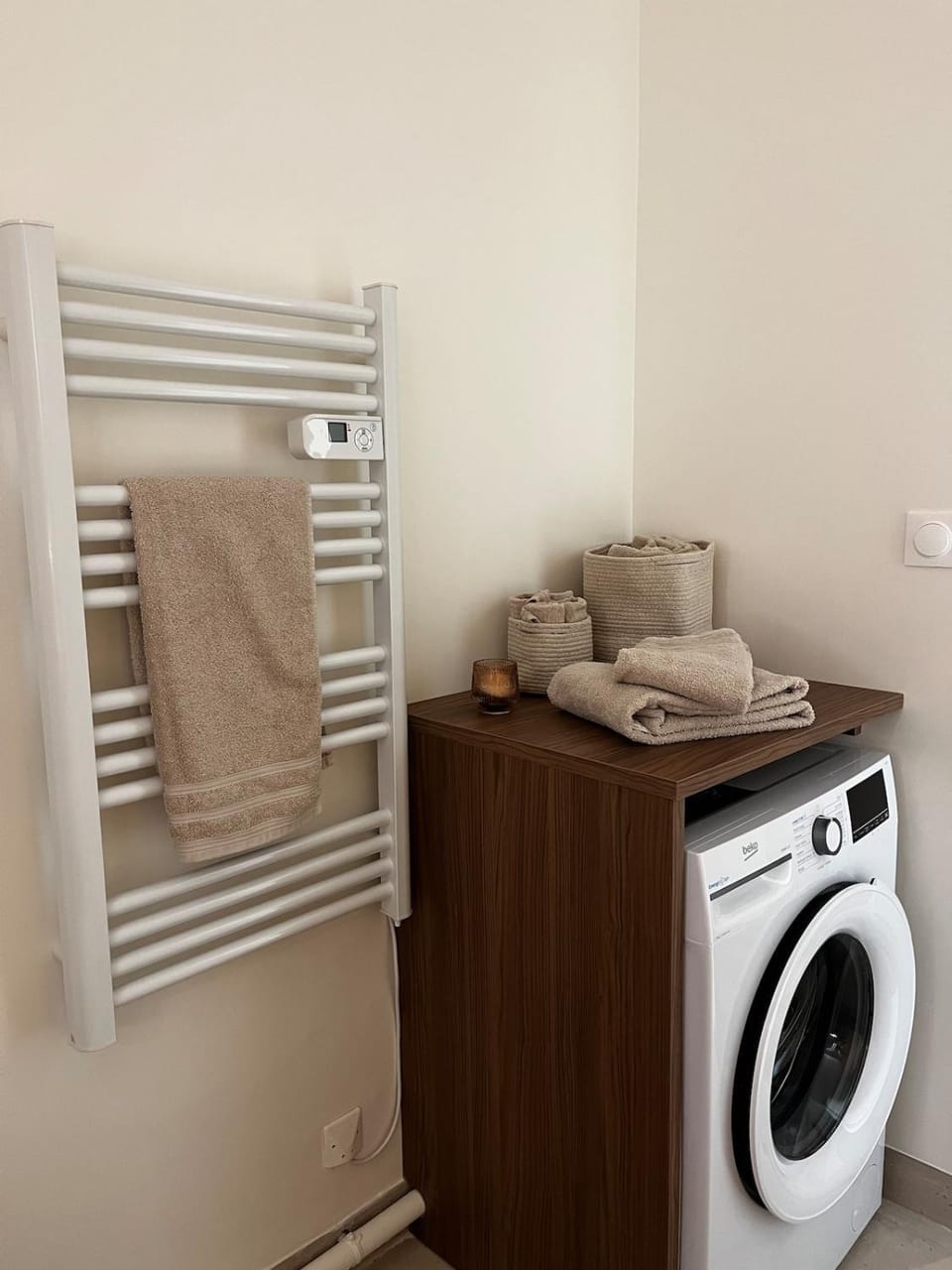 towels, washing machine