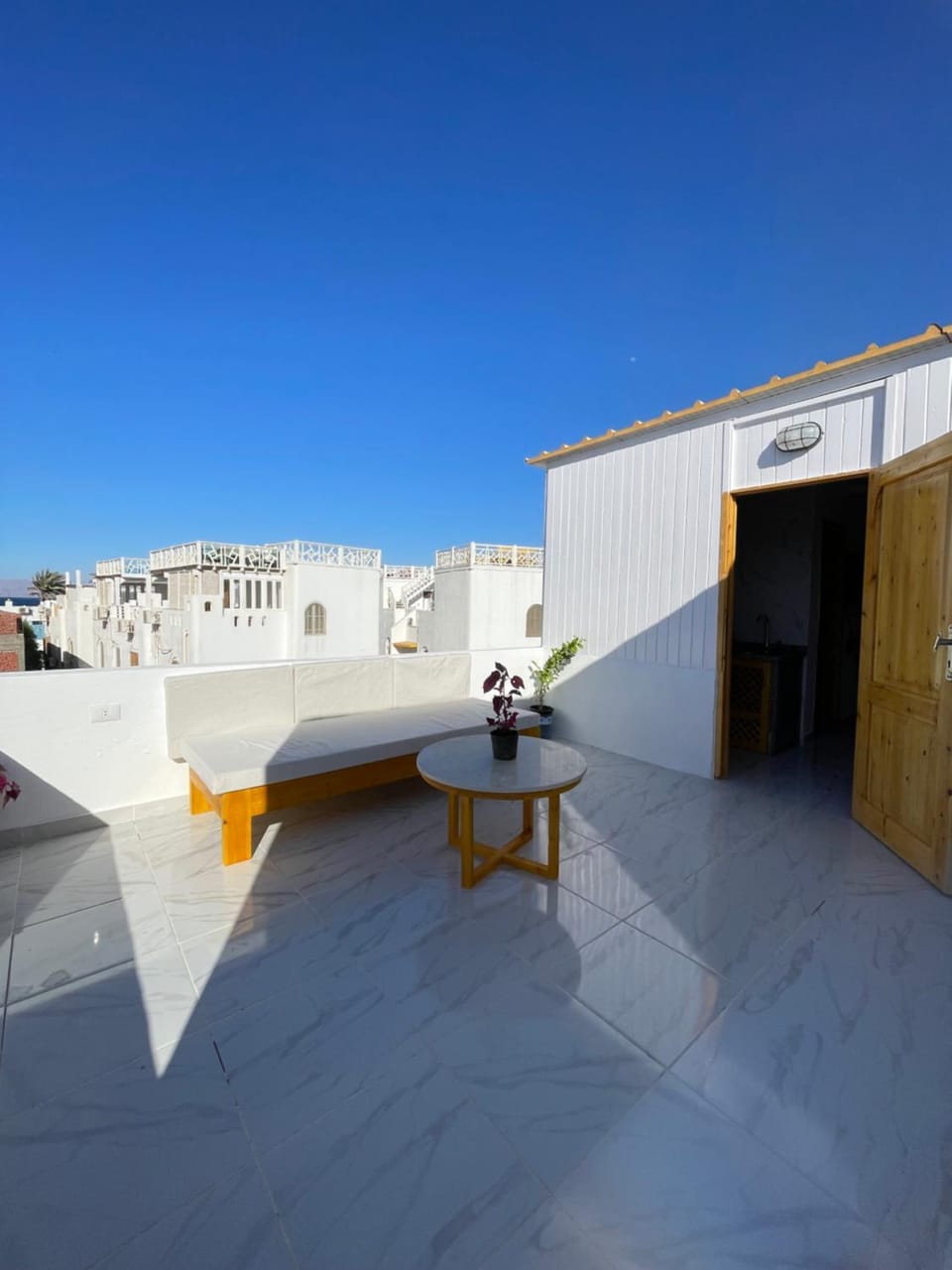 R rooftop sea view casalenta Chalet in South Sinai Governorate