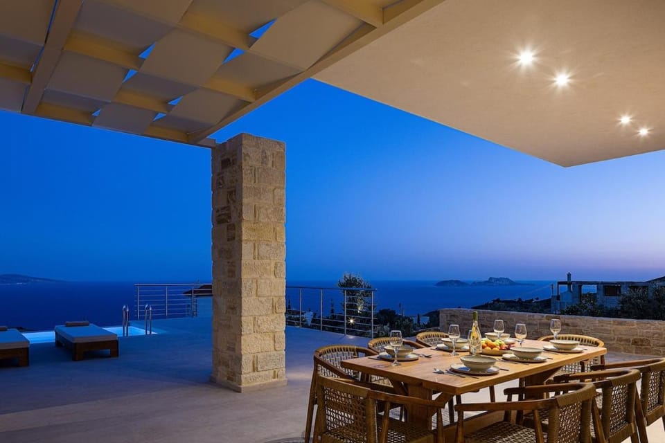Night, Dining area, Pool view, Sea view, Swimming pool