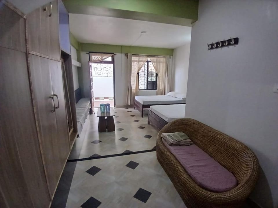 Shillong Stay's CJC Nest Near NEHU Bed and Breakfast in India