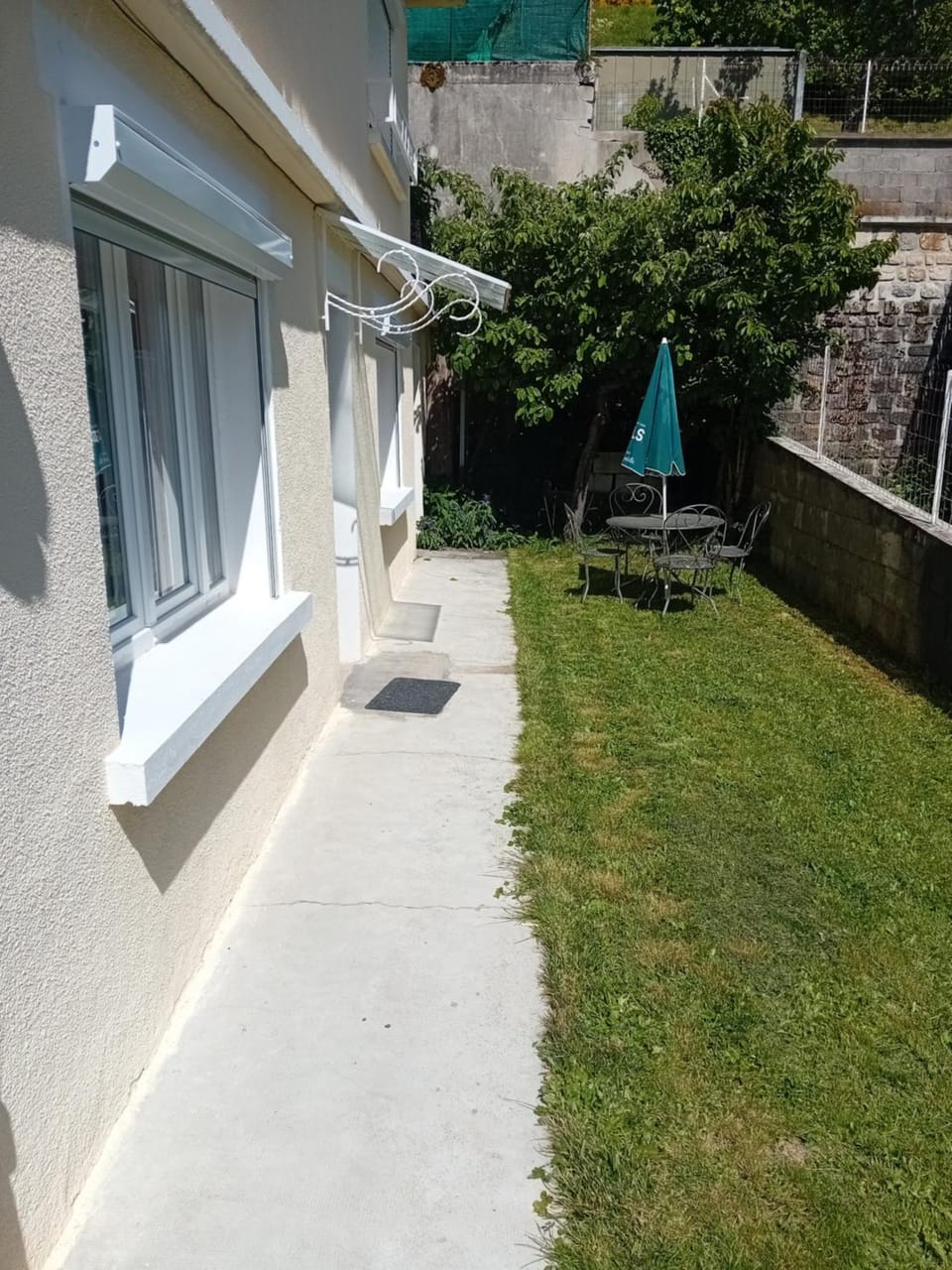 studio les pivoines Bed and Breakfast in Occitanie