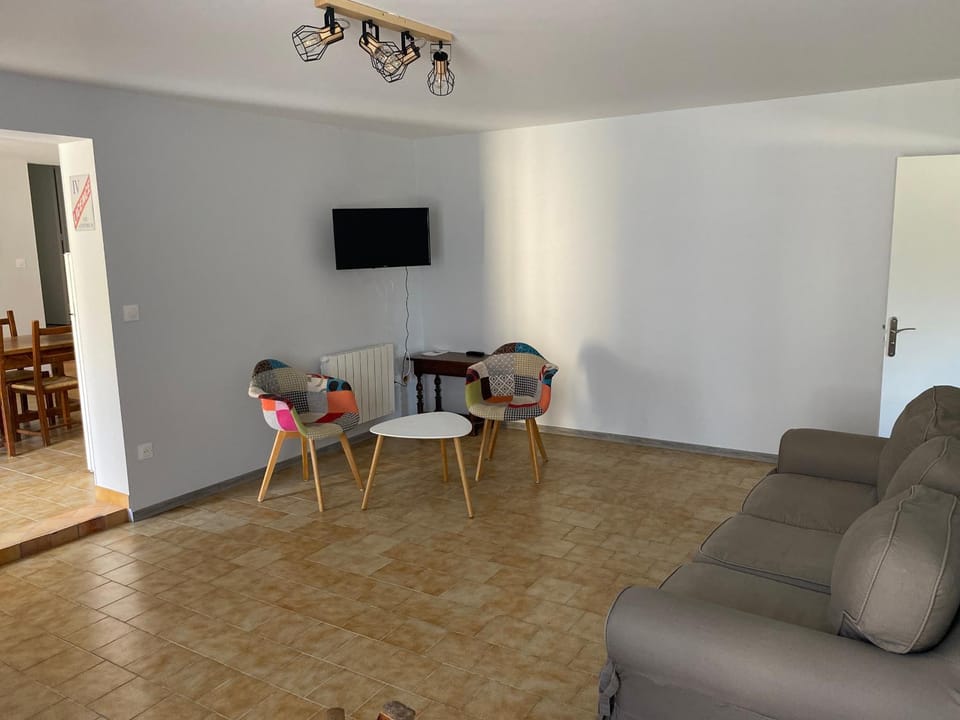 Studio calme, 30 minutes du Mans House in Pays de la Loire