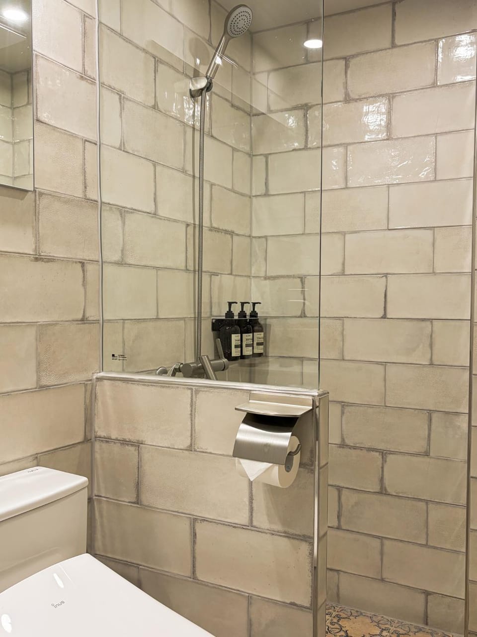 NEW- Wangsimni Stn 3 mins, Family, Tub, Baby friendly, Near Seongsu, Luggage Storage, Flat Apartment hotel in Seoul