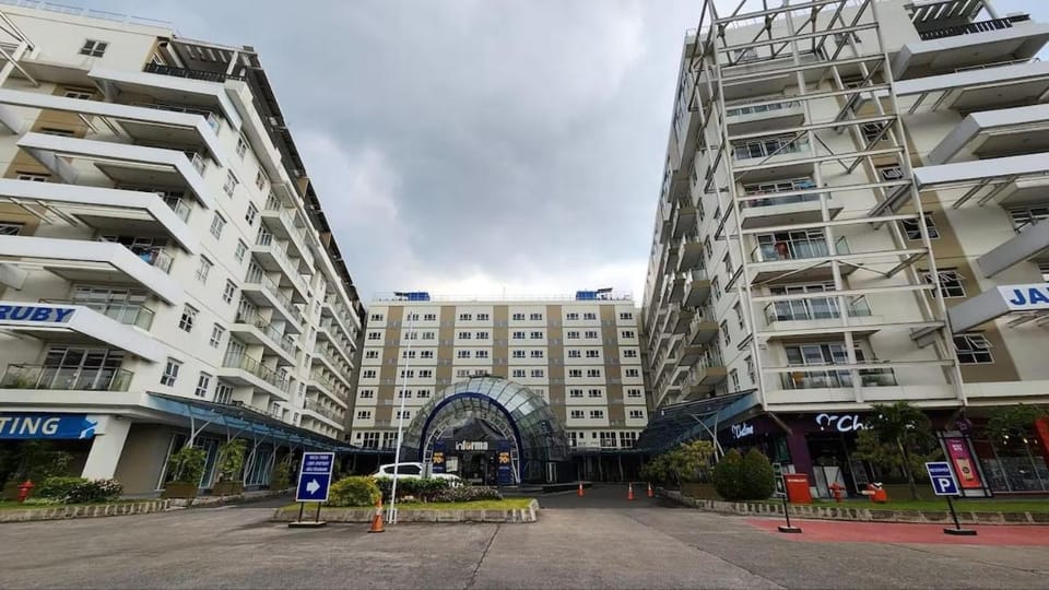 2 BR Pasteur Modern Japanese Style by Yostay Apartment in Bandung