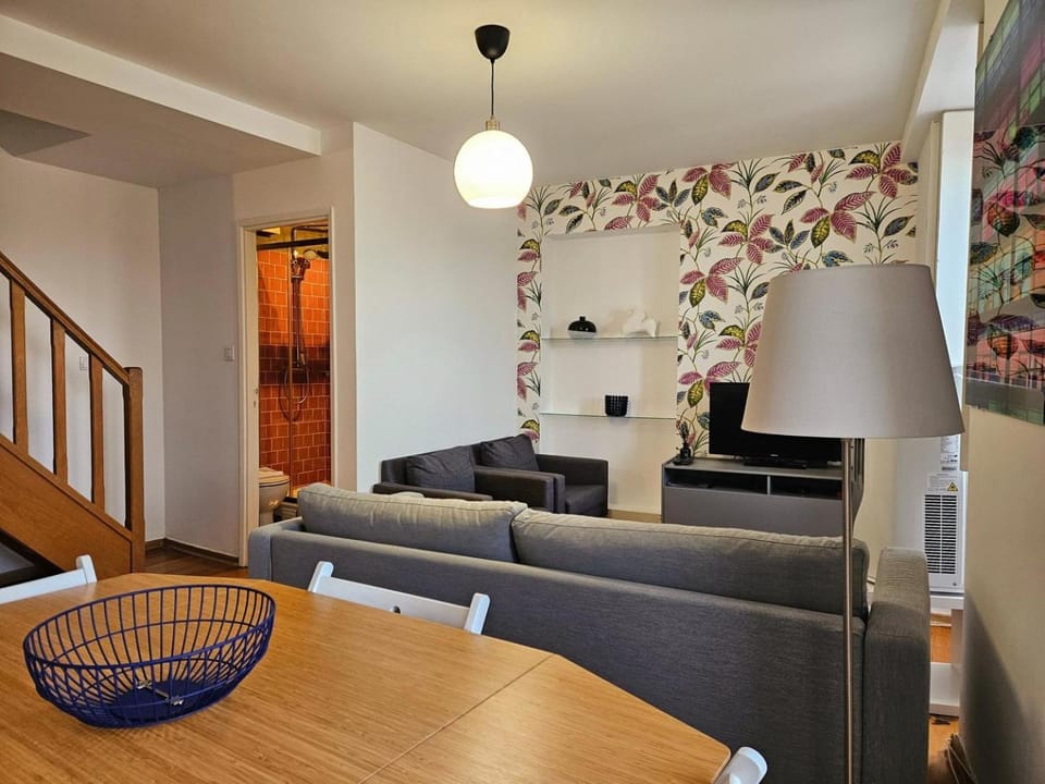 Contemporary Apartment Chiado Apartment in Lisbon