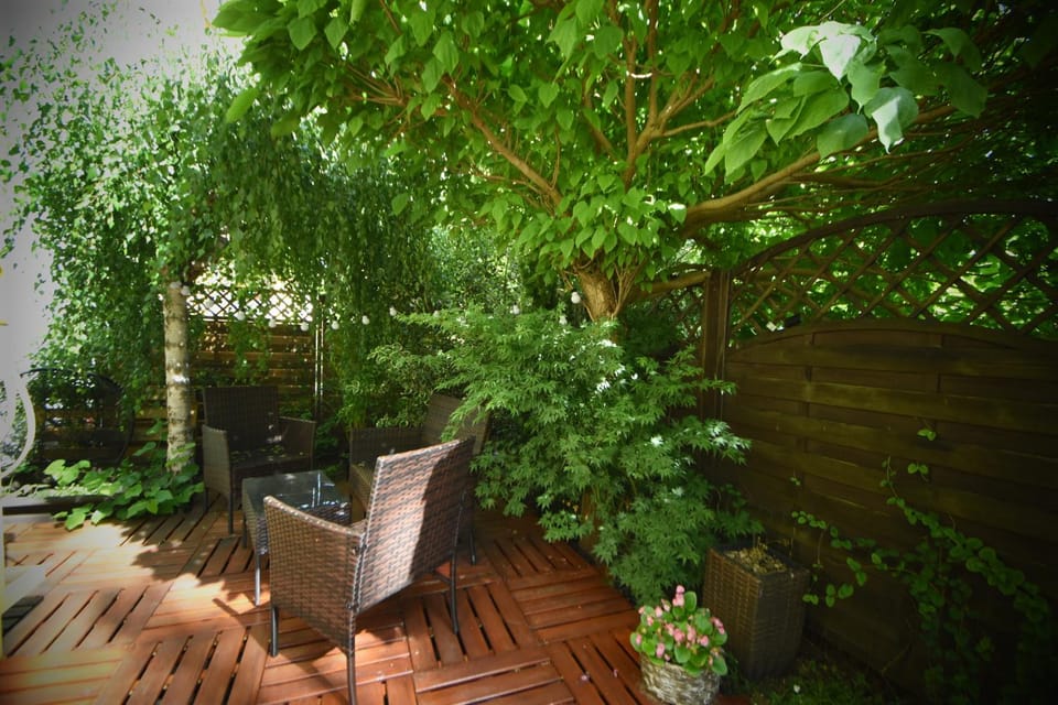 Day, Garden, Balcony/Terrace, Garden view