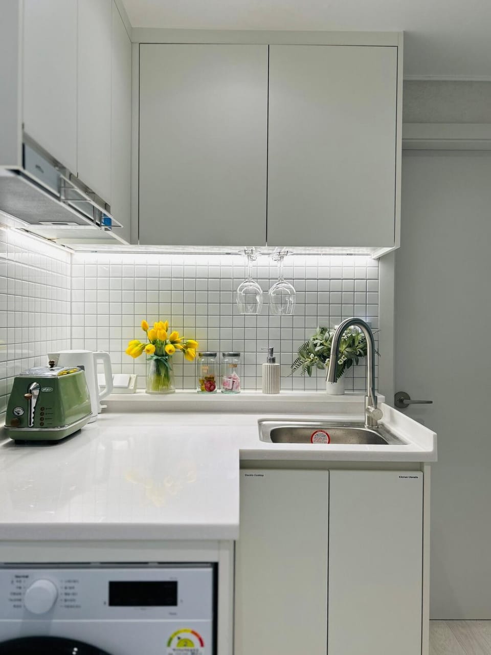 Maison Woodique Hongdae apartment 2rooms 3beds 6persons Apartment in Seoul