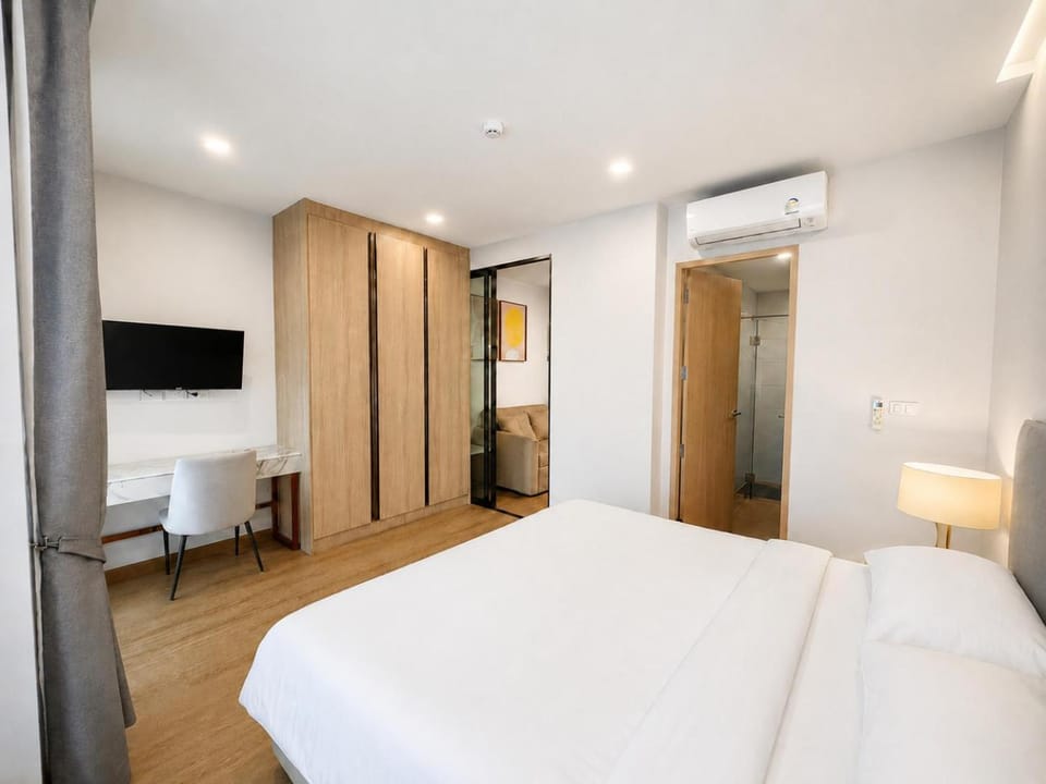 Cozy Modern 1BR Condo with Kitchen & Living Area Apartment in Rawai