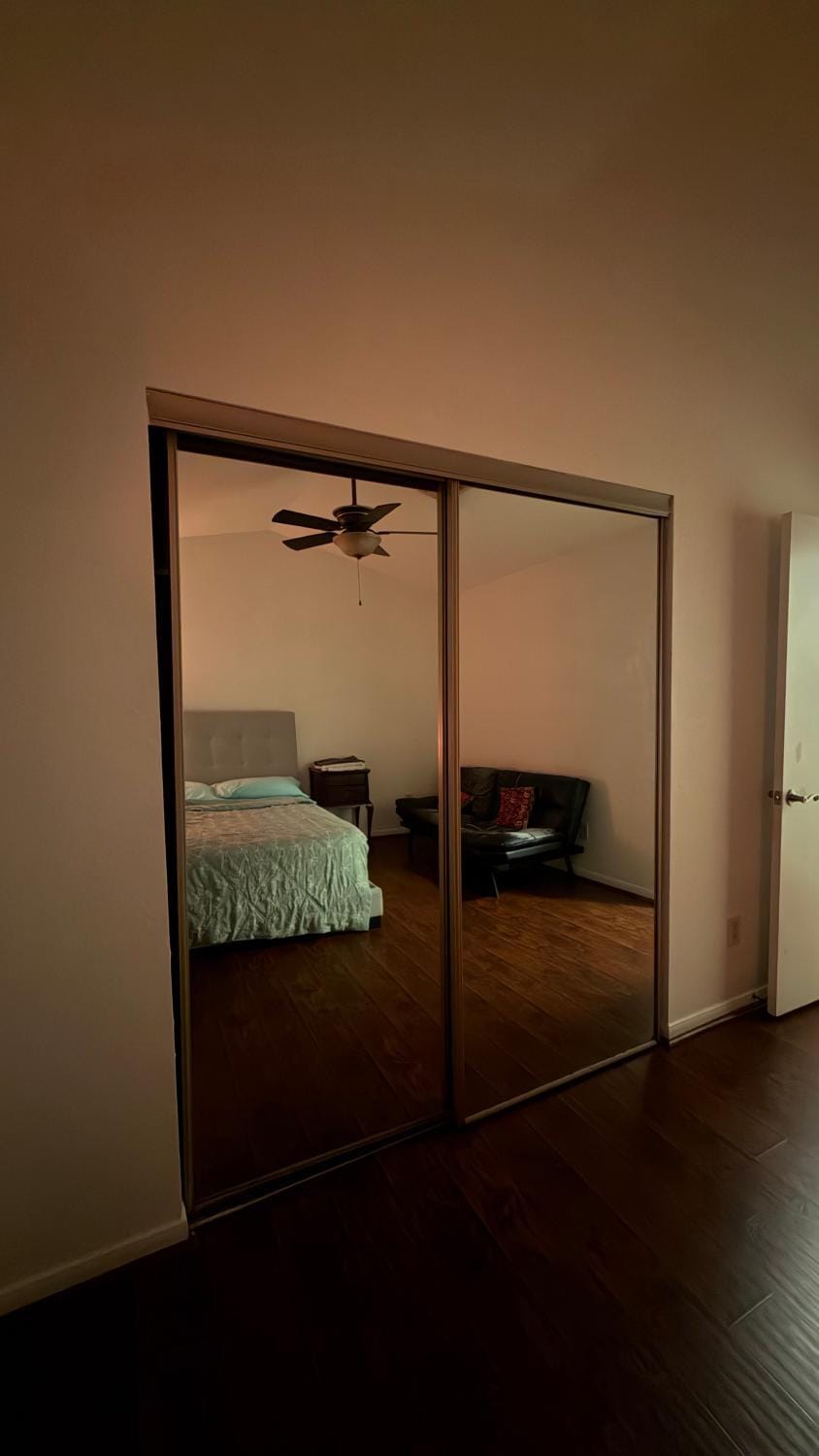 Houston TMC Retreat in Gated Community Apartment in Harris County