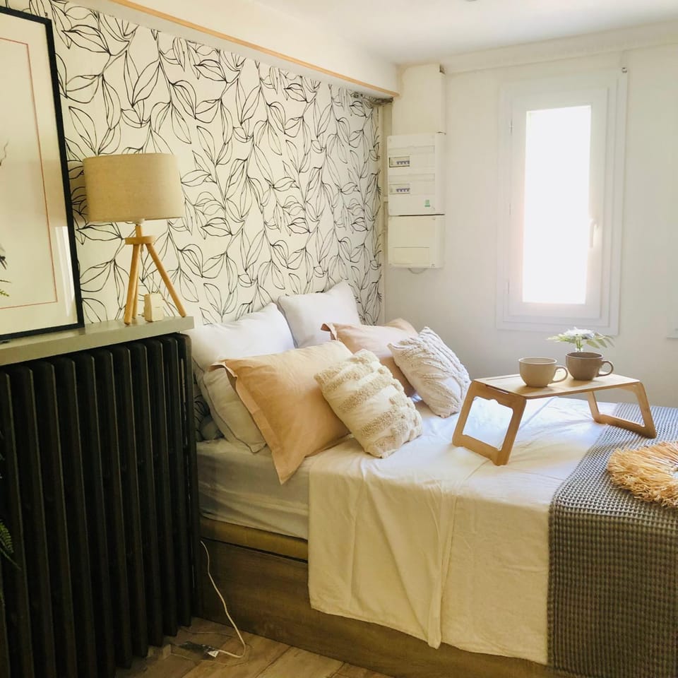 Studio Slow Life avec cour, au cœur du vieux village Apartment in Nice