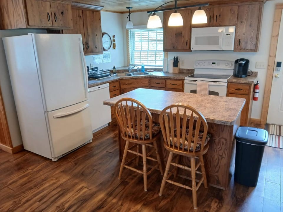 Back Bay Getaway Apartment in Hayward