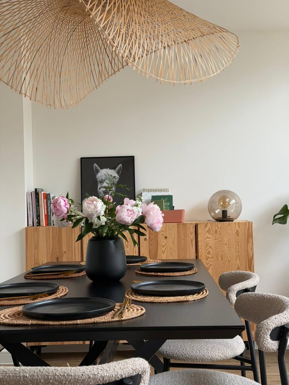 Modern, design-led 3 bedroom detached house House in South Derbyshire District