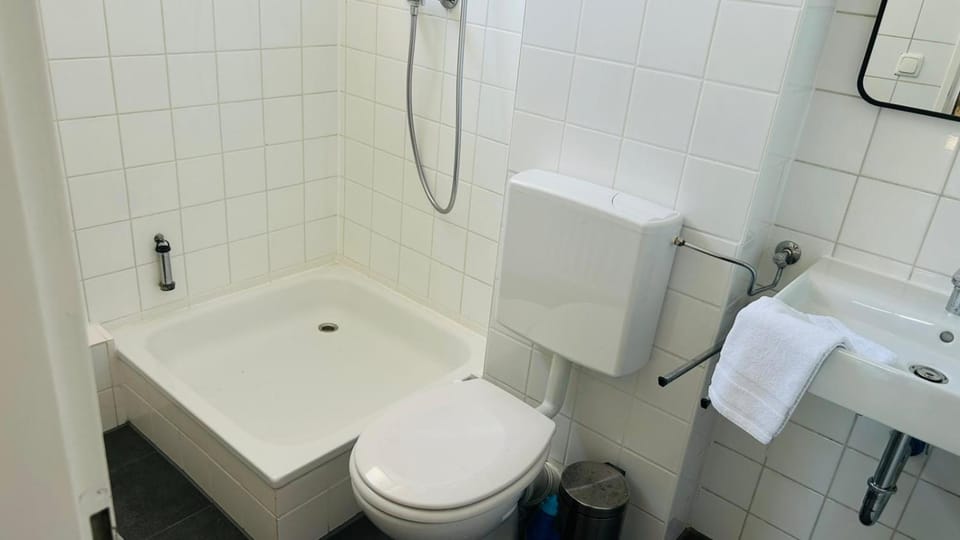 Toilet, Bathroom