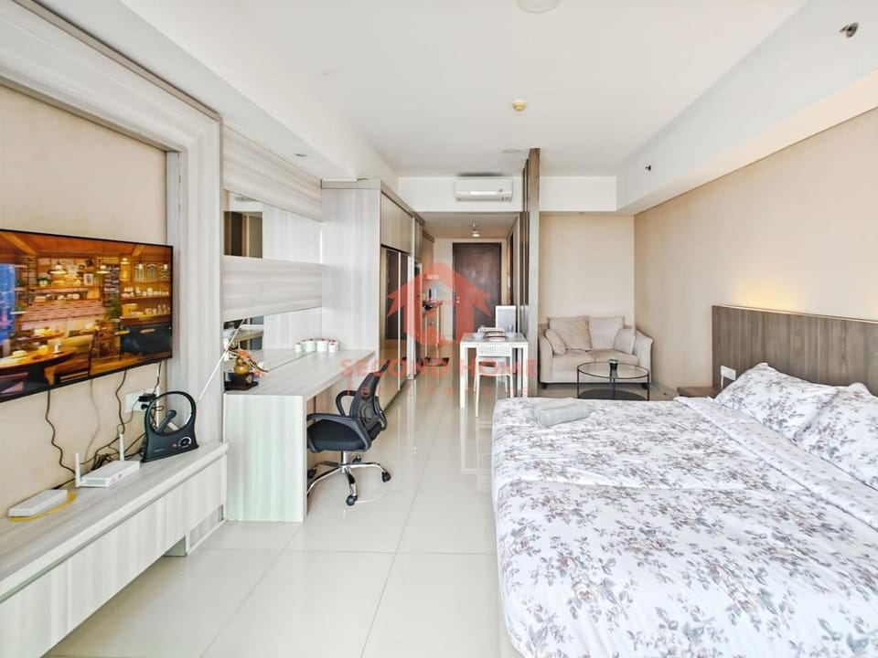 Cozy 1BR Kemang Village Apt Pool, Gym, Wi-Fi Apartment in South Jakarta City