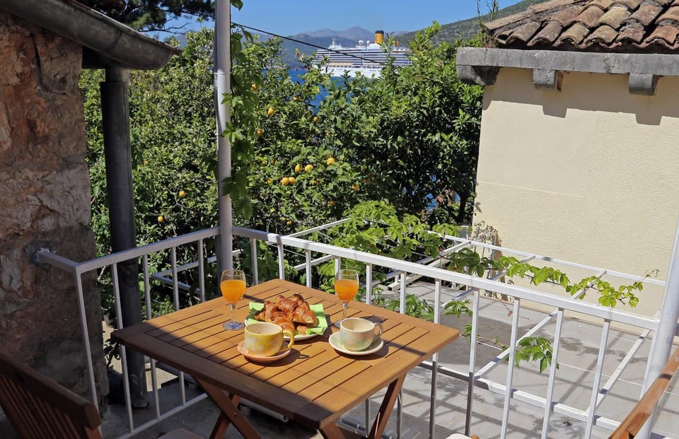 Balcony/Terrace, Seating area