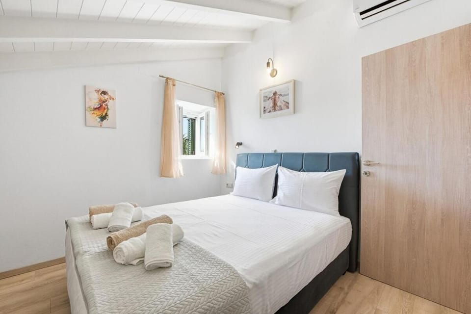 Villa Jenny Corfu Villa in Peloponnese, Western Greece and the Ionian