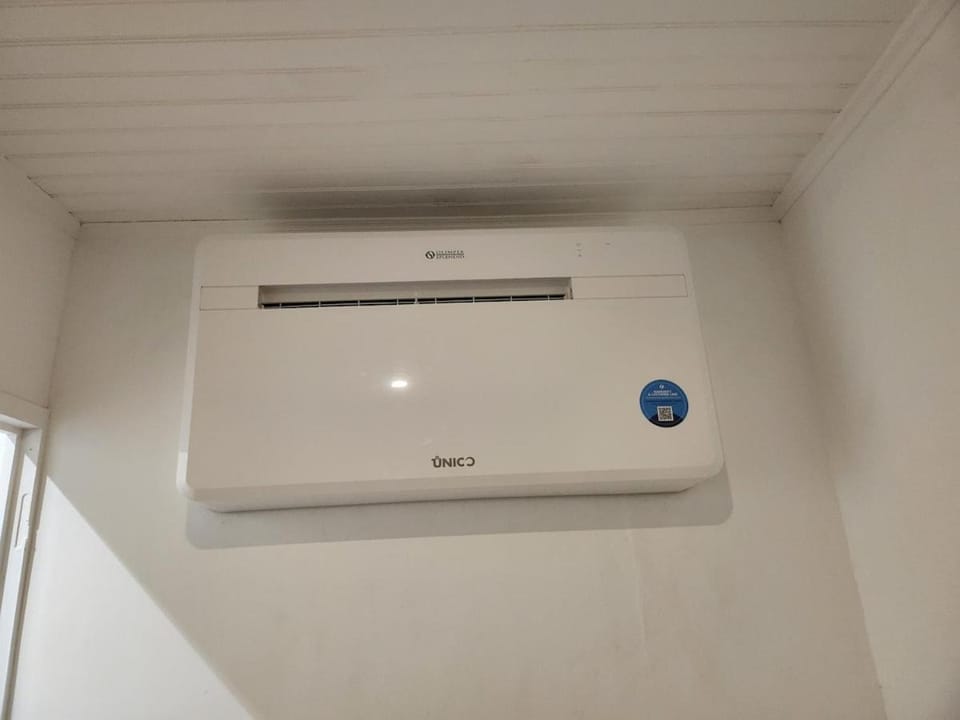 Charmant gîte de 55m2 pour 2 à 3 personnes, au cœur de la Bastide, draps, serviettes, wifi, clim et inclus Apartment in Nouvelle-Aquitaine