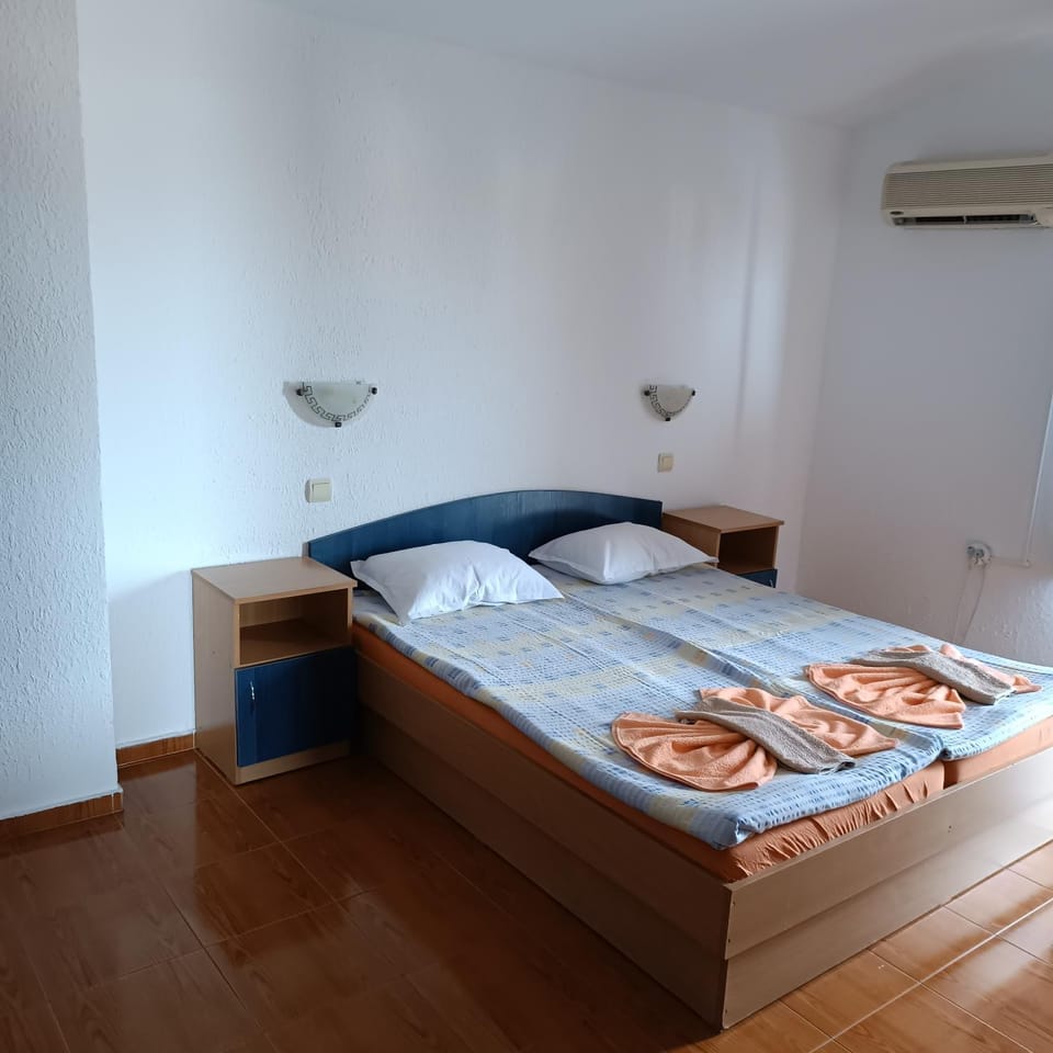 Guest House Olimpiya Bed and Breakfast in Burgas Province