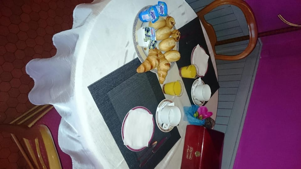 Continental breakfast
