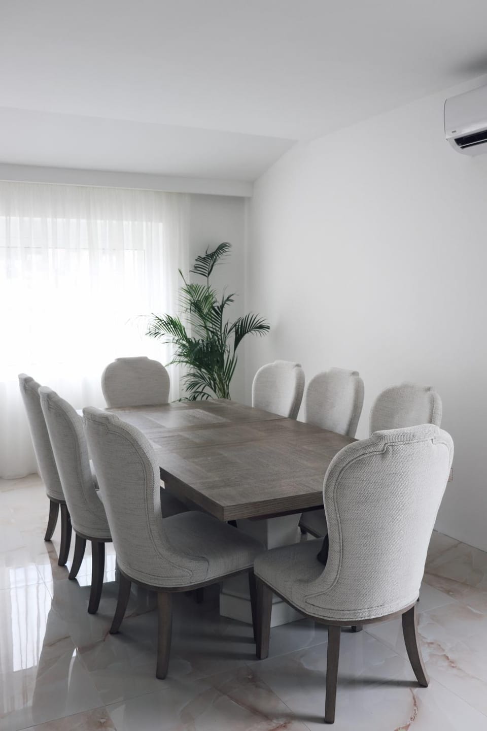Omega 5 City Center Apartment in Budva