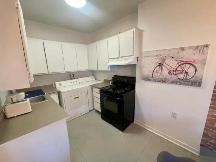 NEED TO CONFIRM BEFORE COMING Metro VERDUN Metro VERDUN Vacation rental in Laval