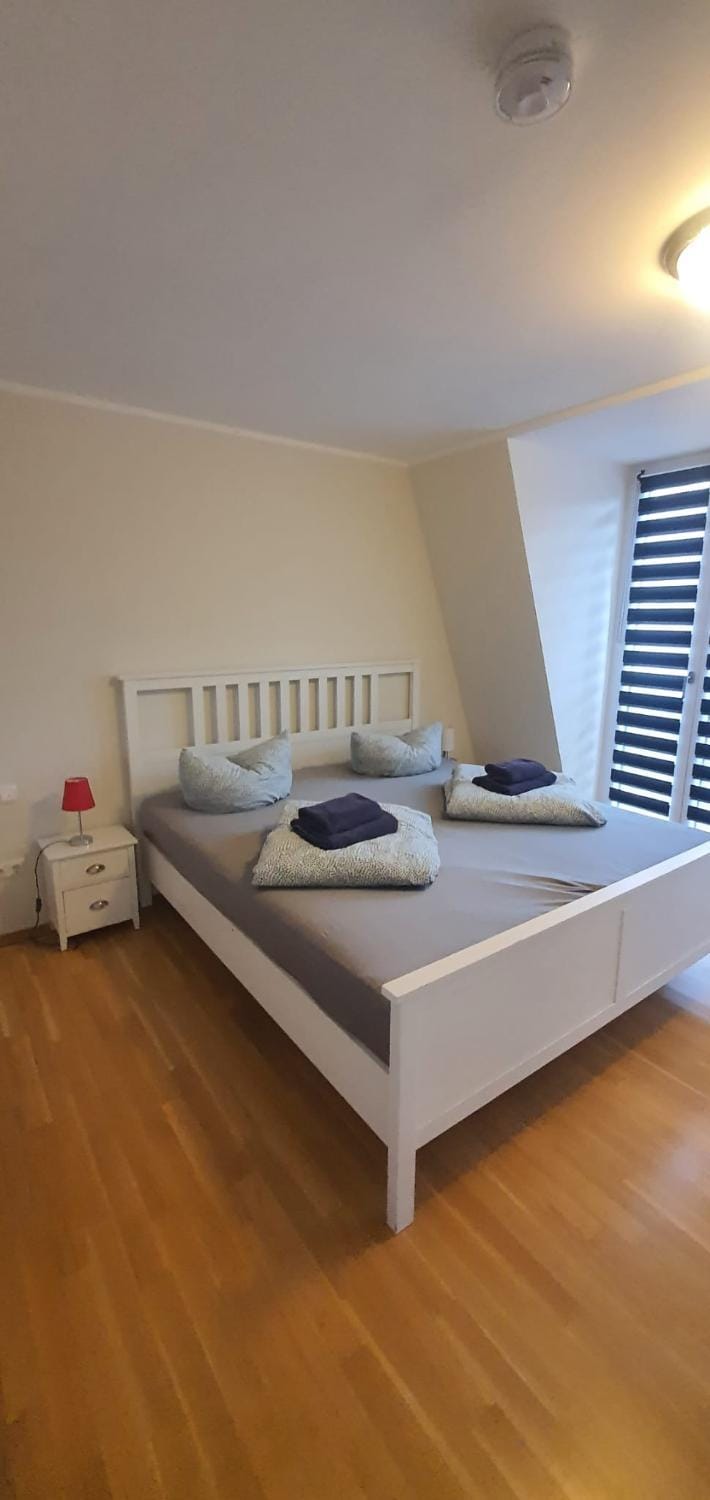 Trafford Sky Homes Apartment in Leipzig